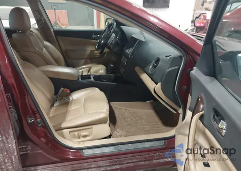 2010 Nissan Maxima 3.5 Sv z USA, uszkodzony, nr VIN 1N4AA5AP0AC810695